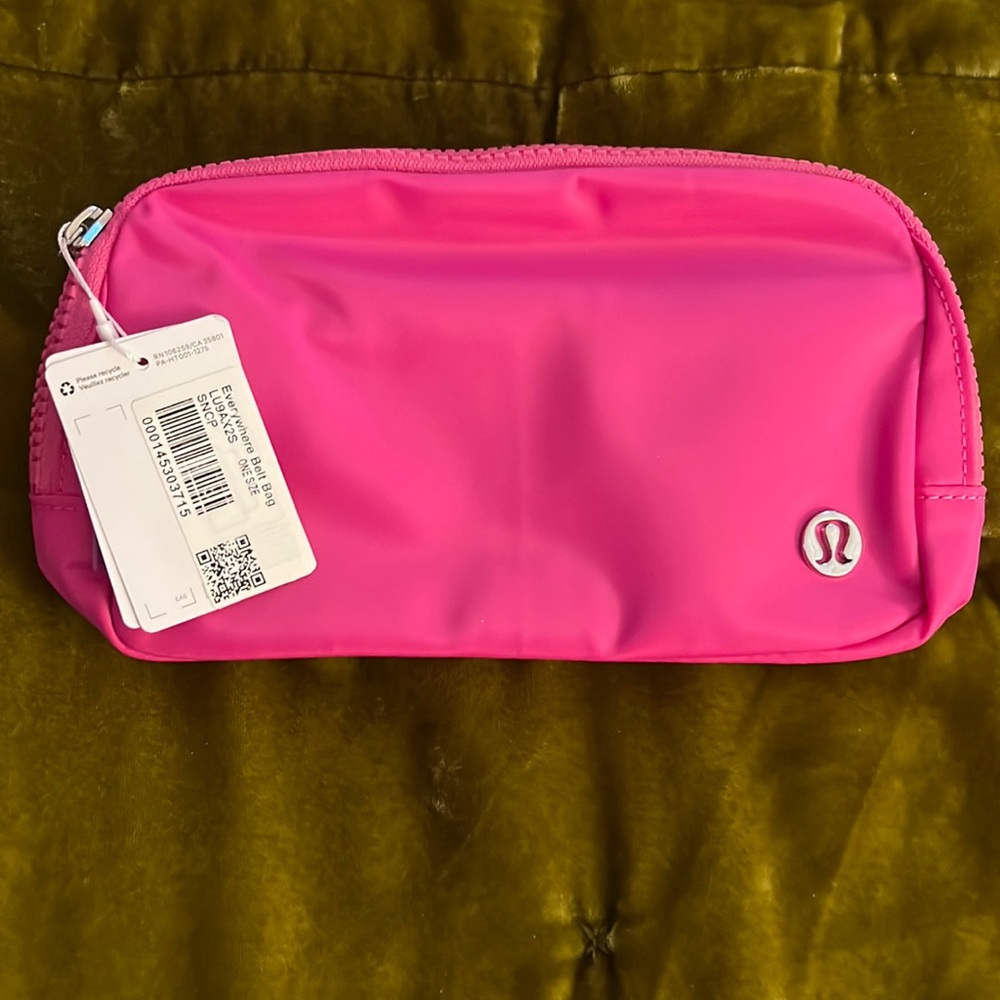 Lululemon belt bag